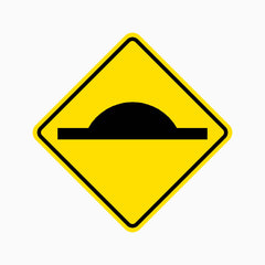SPEED HUMP SIGN